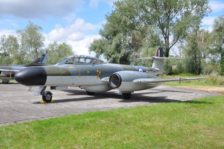 Avro-CF-100-Mark-5-Canuck-36-768x510.jpg