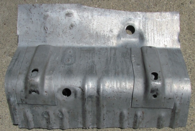 b body fuel tank strap brackets.JPG