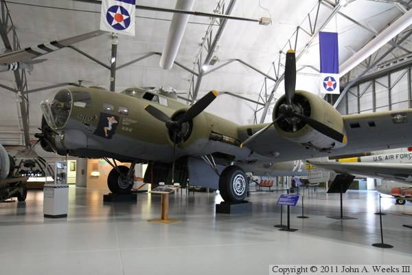 b17dover02.jpg