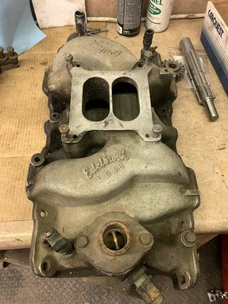 SOLD - Edelbrock LD4B Intake Manifold 2836139 $125.00 | For B Bodies ...