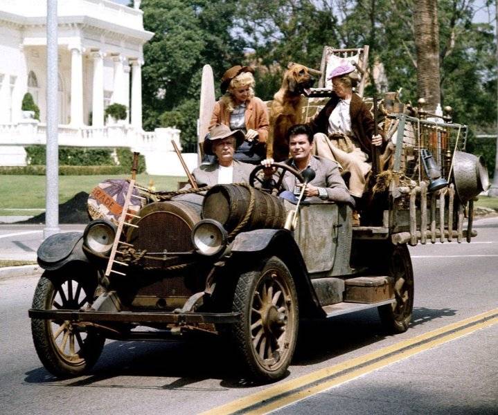 Beverly Hillbillies.jpg