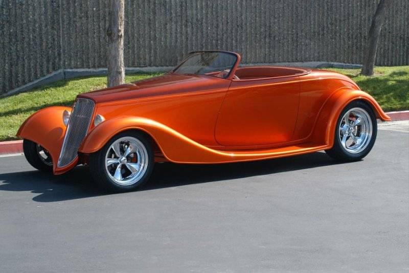 Boyd Coddington 34 Ford Swoopster.jpg