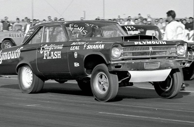 Butch Leal & H.L. Shahan's '65 AWB Plymouth Belvedere.jpg