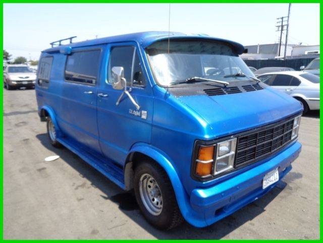 c-1984-dodge-ram-van-b250-used-52l-v8-16v-no-reserve-2.jpg