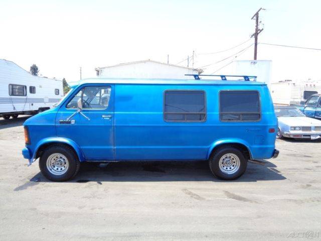 c-1984-dodge-ram-van-b250-used-52l-v8-16v-no-reserve-7.jpg