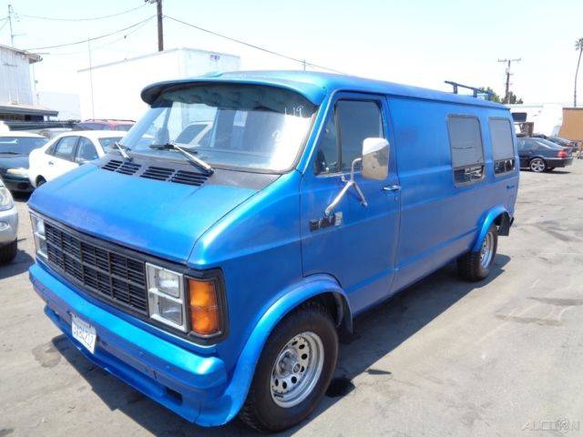 c-1984-dodge-ram-van-b250-used-52l-v8-16v-no-reserve-8.jpg