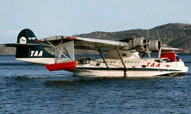 c888b87d429f7abadef05191613a7997--flying-boat-sea-planes.jpg