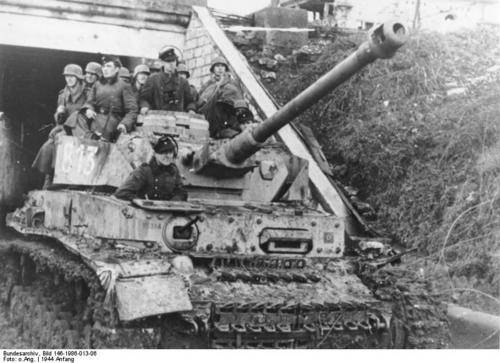 CAMP-IT-PANZER-CAVALCAVIA.jpg