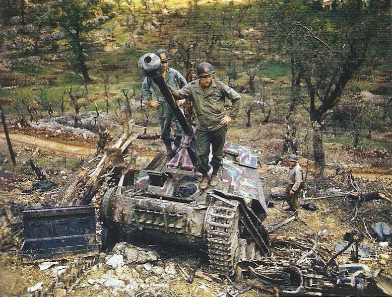 Captured+German+panzer+by+American.jpg