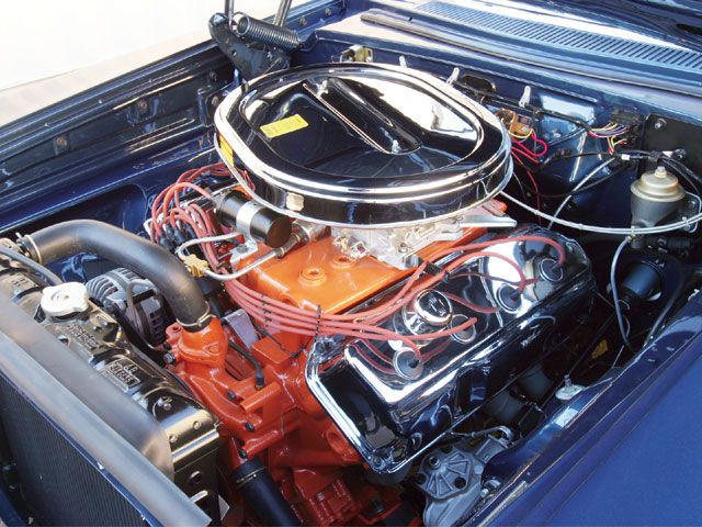 ccrp_0710_02_z+1964_hemi_plymouth+engine.jpg