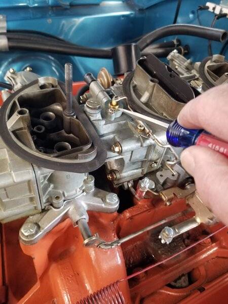 6 barrel carburetor | For B Bodies Only Classic Mopar Forum