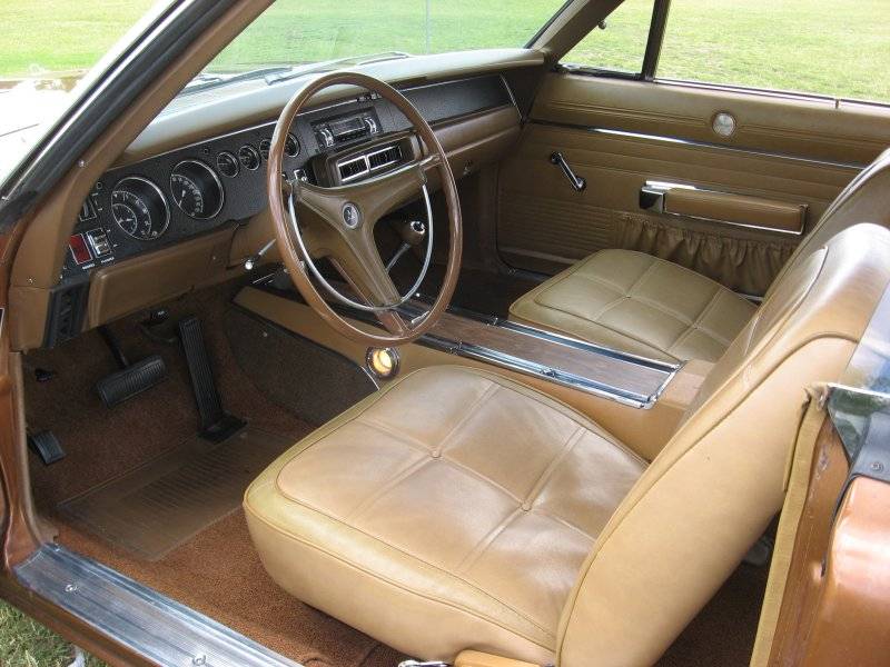 Charger Interior.JPG