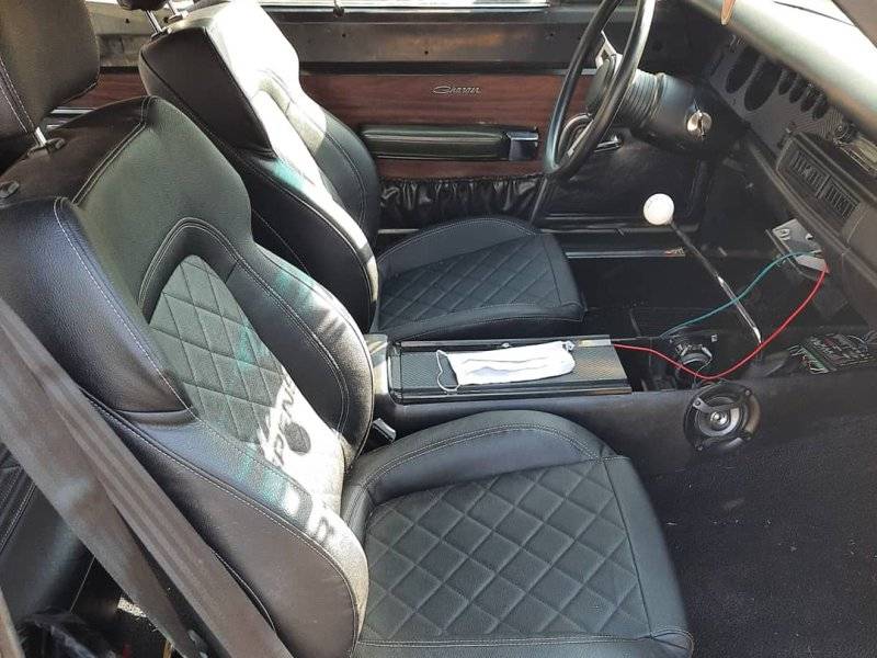 Charger Interior.jpg