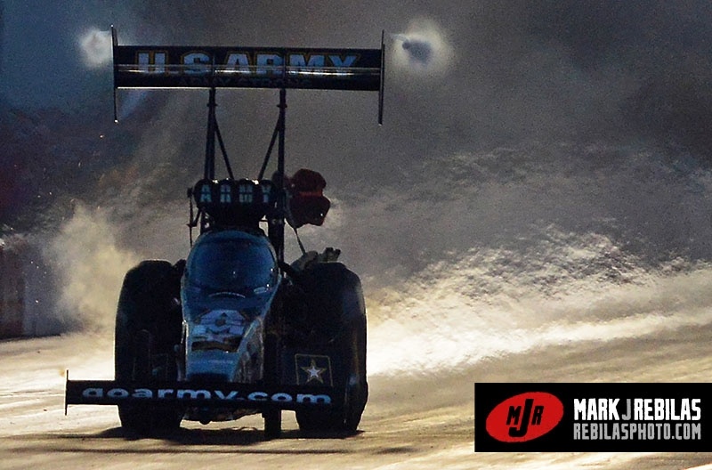 Contrails Dragsters Vorticee's #1 Tony Schumacher.jpg