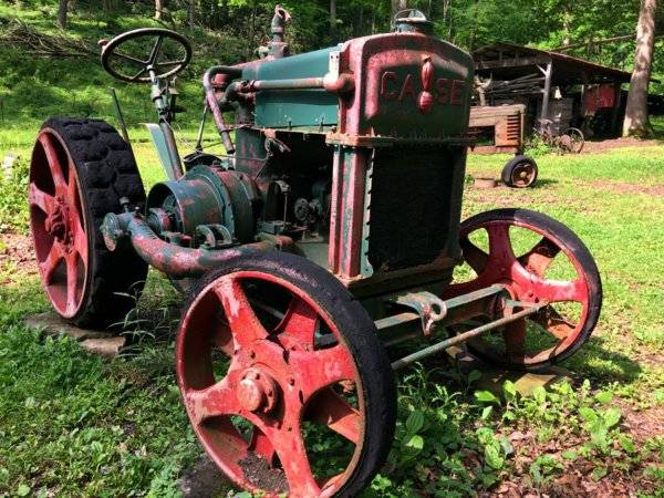 cool-springs-park-tractor.jpg