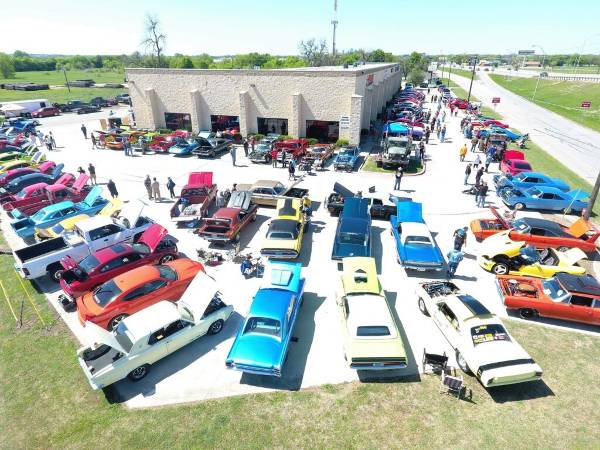 Cowtown Mopars Show picture.jpg