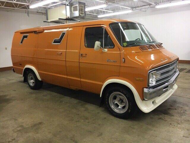 custom-1976-dodge-maxi-van-street-machine-true-time-capsule-tons-more-pics-2.jpg