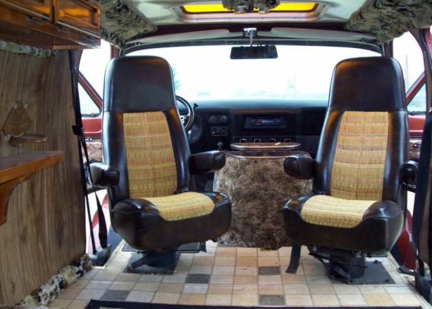 Custom-Interior-630x450.jpg