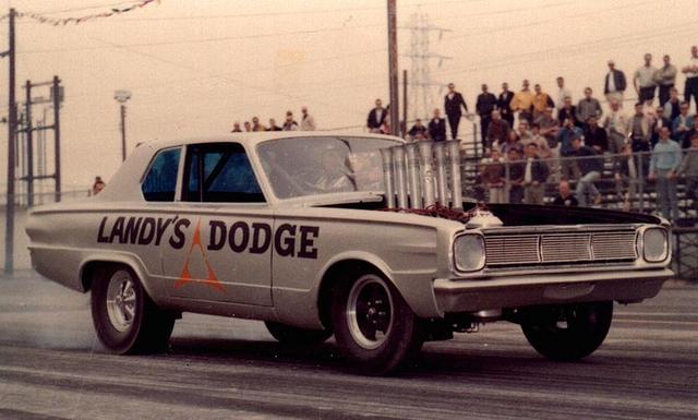 Dick Landys early AWB Dodge Dart.jpg