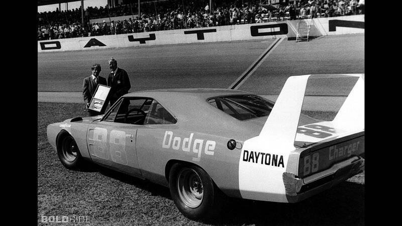 dodge-charger-daytona.jpg