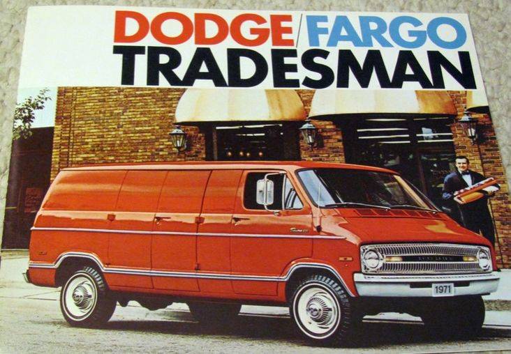 Dodge-Fargo_Tradesman_brochure_-_1971.jpg