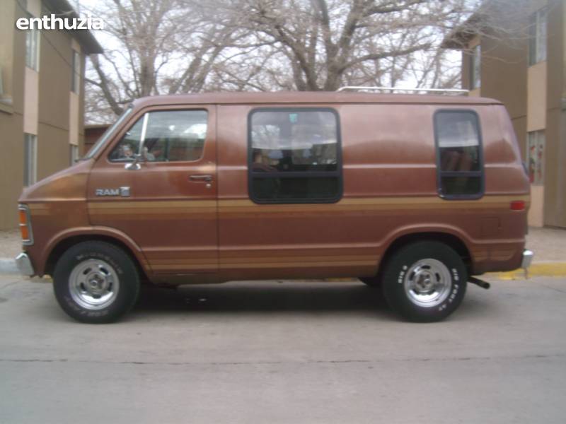 Dodge-Ram-Van--for-sale-custom-27505-5159.jpg