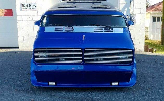 dodge-van-front-2-630x390.jpg