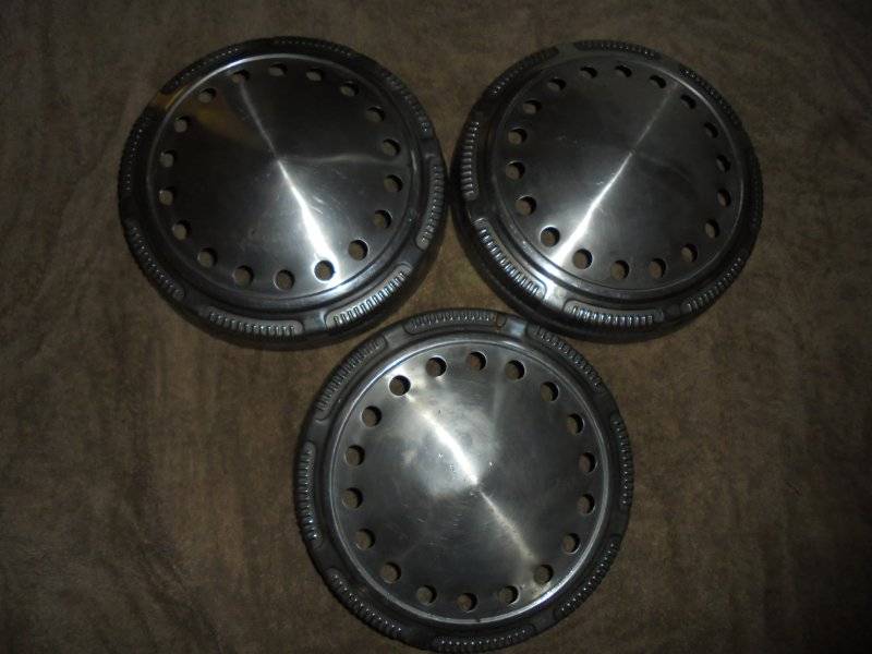 SOLD - Police interceptor hubcaps | For B Bodies Only Classic Mopar Forum