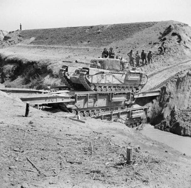 e-north-irish-horse-crossing-the-senio-in-italy-on-two-stacked-churchill-arks-april-1945-649x640.jpg