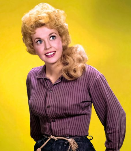 Elly May Clampett - Donna Douglas.jpg