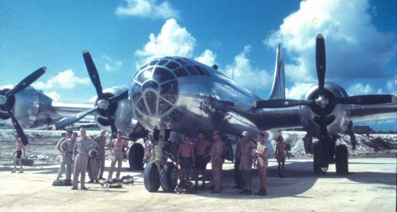 Enola Gay 82 AA.jpg