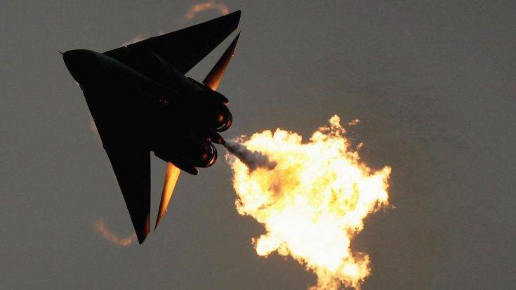 F-111Fire-735x413.jpg