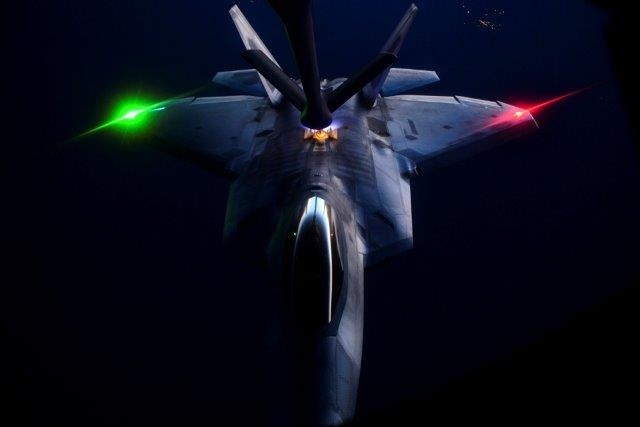 F-22 at night.jpg