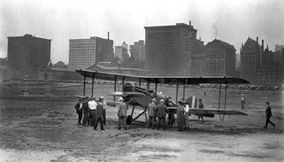 First  Airmal Flight - Grant Park - 1918.jpg