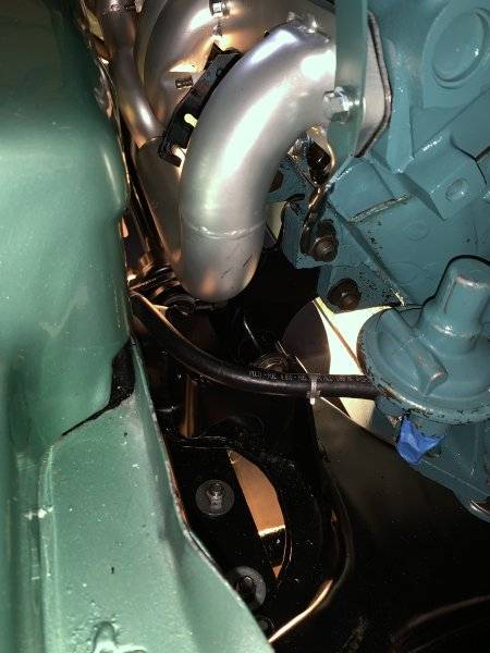 fuel line header clearance 3.jpg