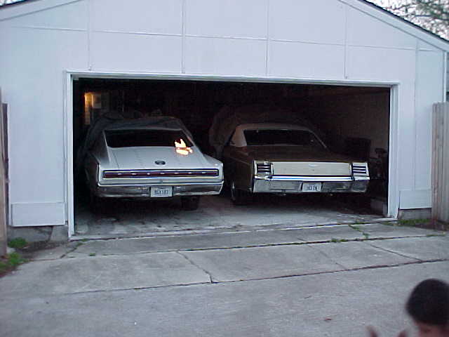 garage.jpg