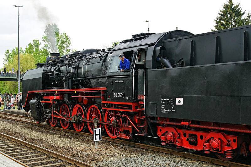 german-class-50-steam-loco-david-davies.jpg