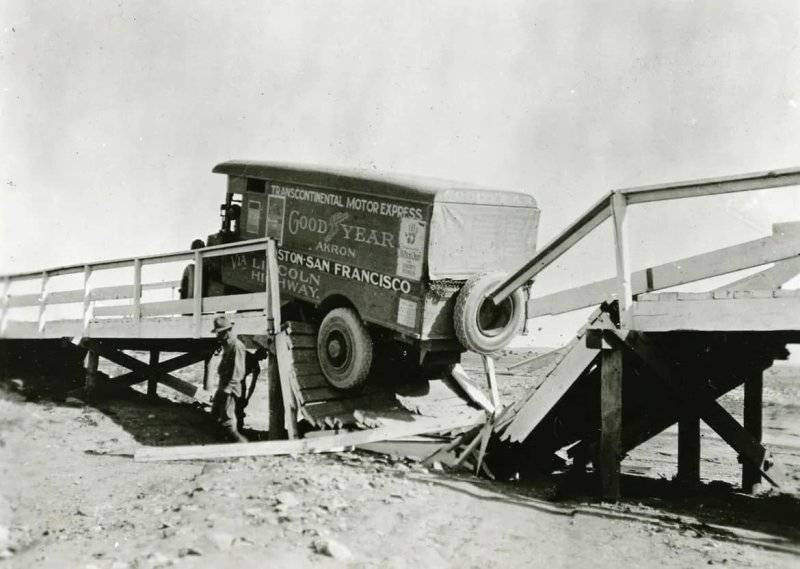 Goodyear Tire & Rubber Co. coast-to-coast trip c1918.jpg