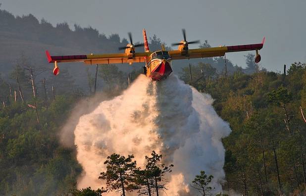 Green-Mountains-plane.jpg