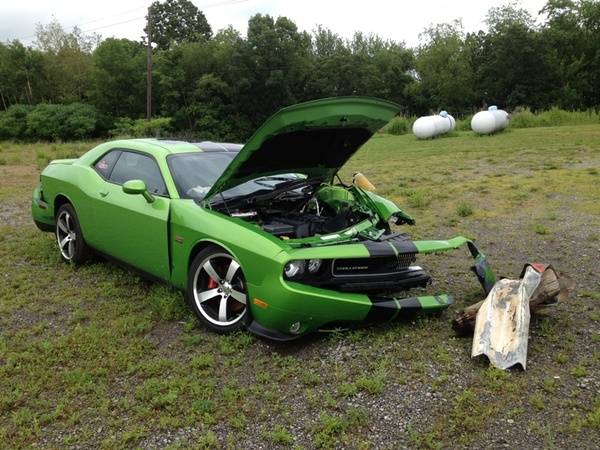 green-with-envy-Dodge-Challenger-SRT8-392-wreck-1.jpg