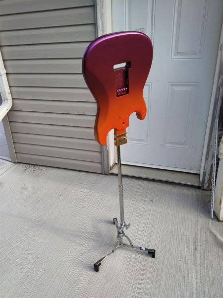 GuitarPaintingRig.jpg