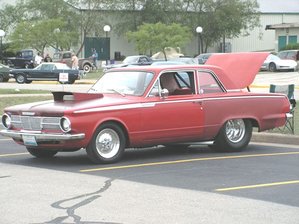 Hemi Valiant.jpg