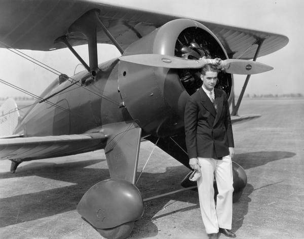 howardHughes1934.jpg