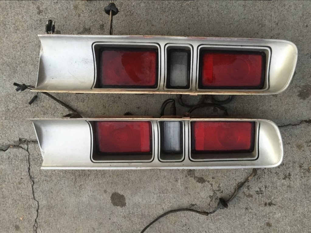FOR SALE - 1971 Dodge Super Bee taillight assemblies | For B Bodies Only  Classic Mopar Forum