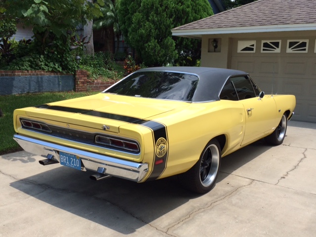 SOLD - 1969 Super Bee - 383HP / 4 sp - bumble bee yellow w/black | For ...