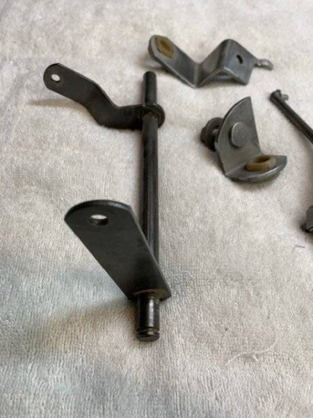 SOLD - Shift Linkage 68 RR column shift/Kick down throttle bracket for ...