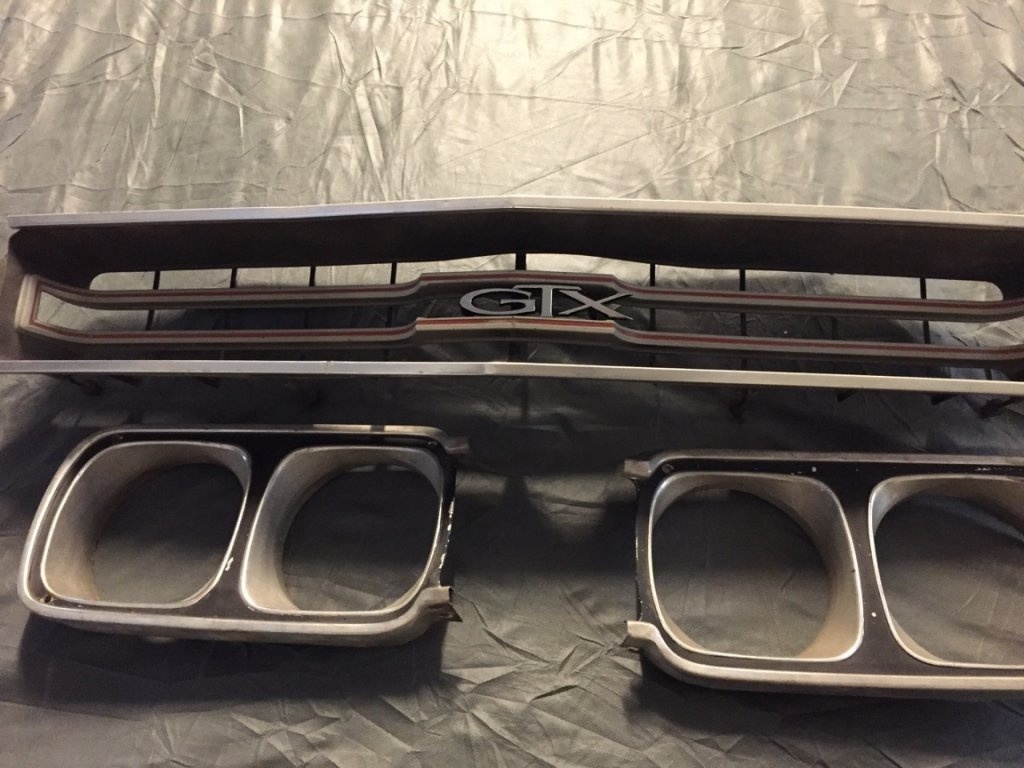 FOR SALE - 1969 GTX grille and headlight bezels | For B Bodies Only ...