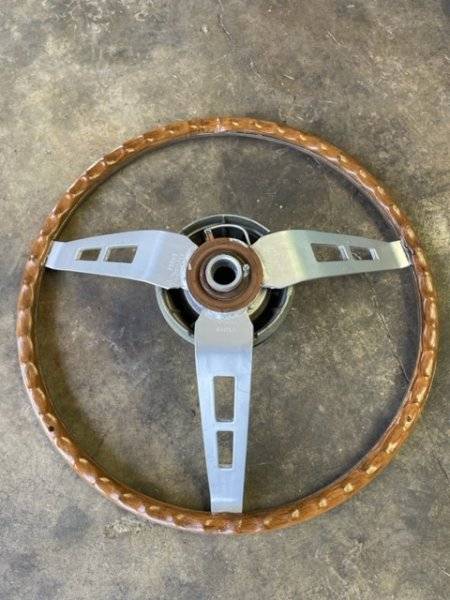 FOR SALE - B Body Steering Wheel | For B Bodies Only Classic Mopar Forum