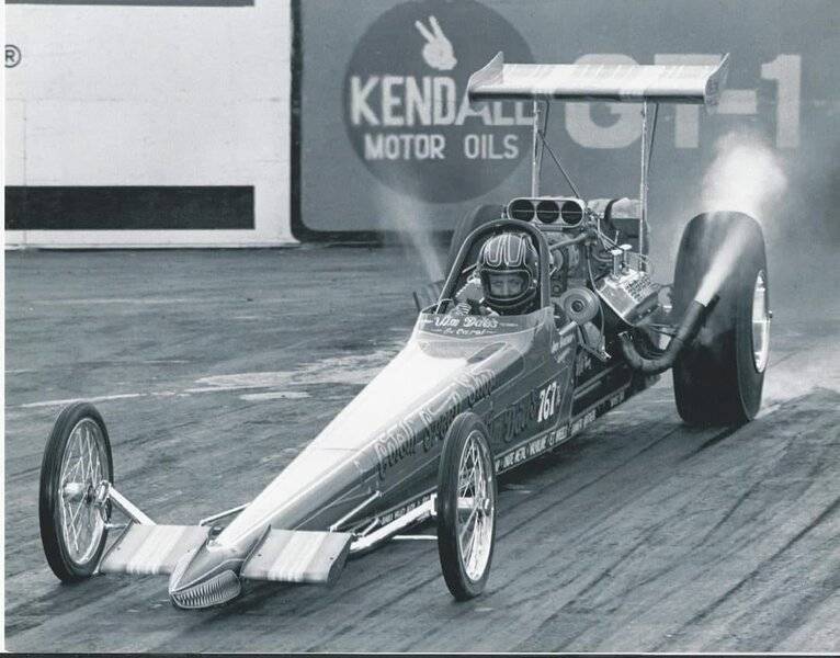 Jim Davis TF Rear engine Dragster - in Gotelli speed shop car 80's sometime at Fremont.jpg