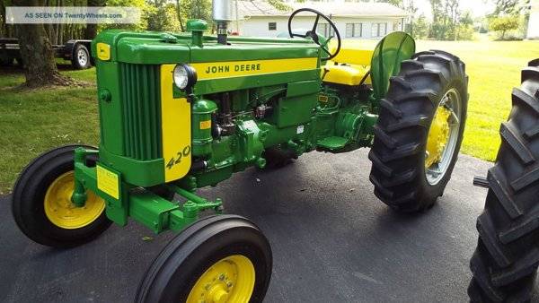 john_deere_420_w_tractor_1_lgw.jpg